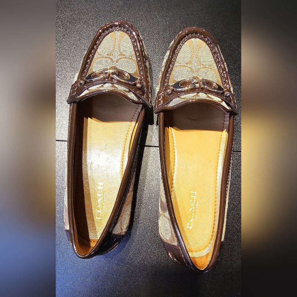 COACH WOMEN’S TAN FORTUNATA MONOGRAM JACQUARD HORSEBIT LOAFERS SIZE 7 - Picture 9 of 14